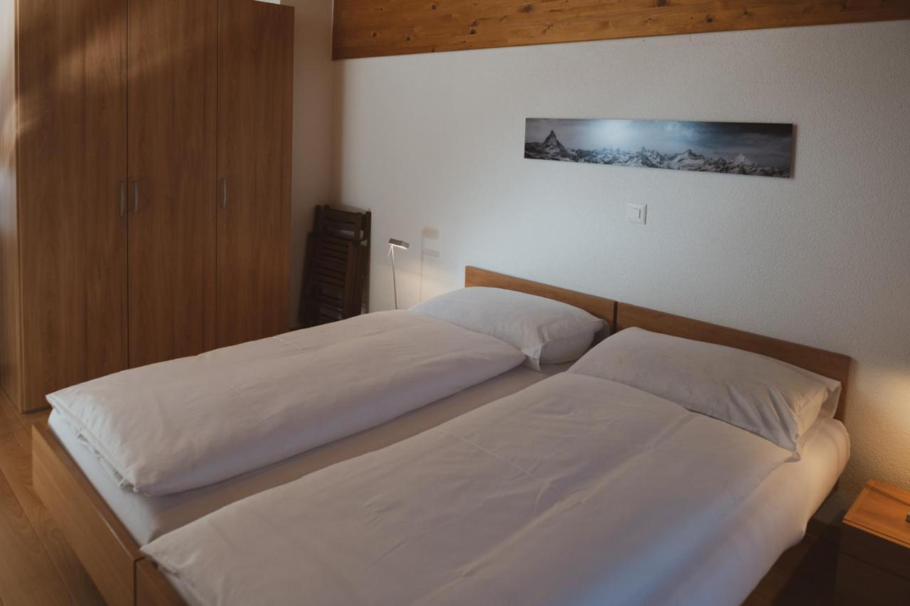 Haus Mischabel Apartment เซอร์แมท ภายนอก รูปภาพ