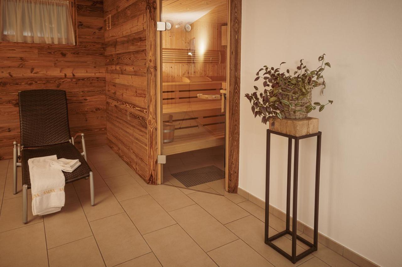 Haus Mischabel Apartment เซอร์แมท ภายนอก รูปภาพ