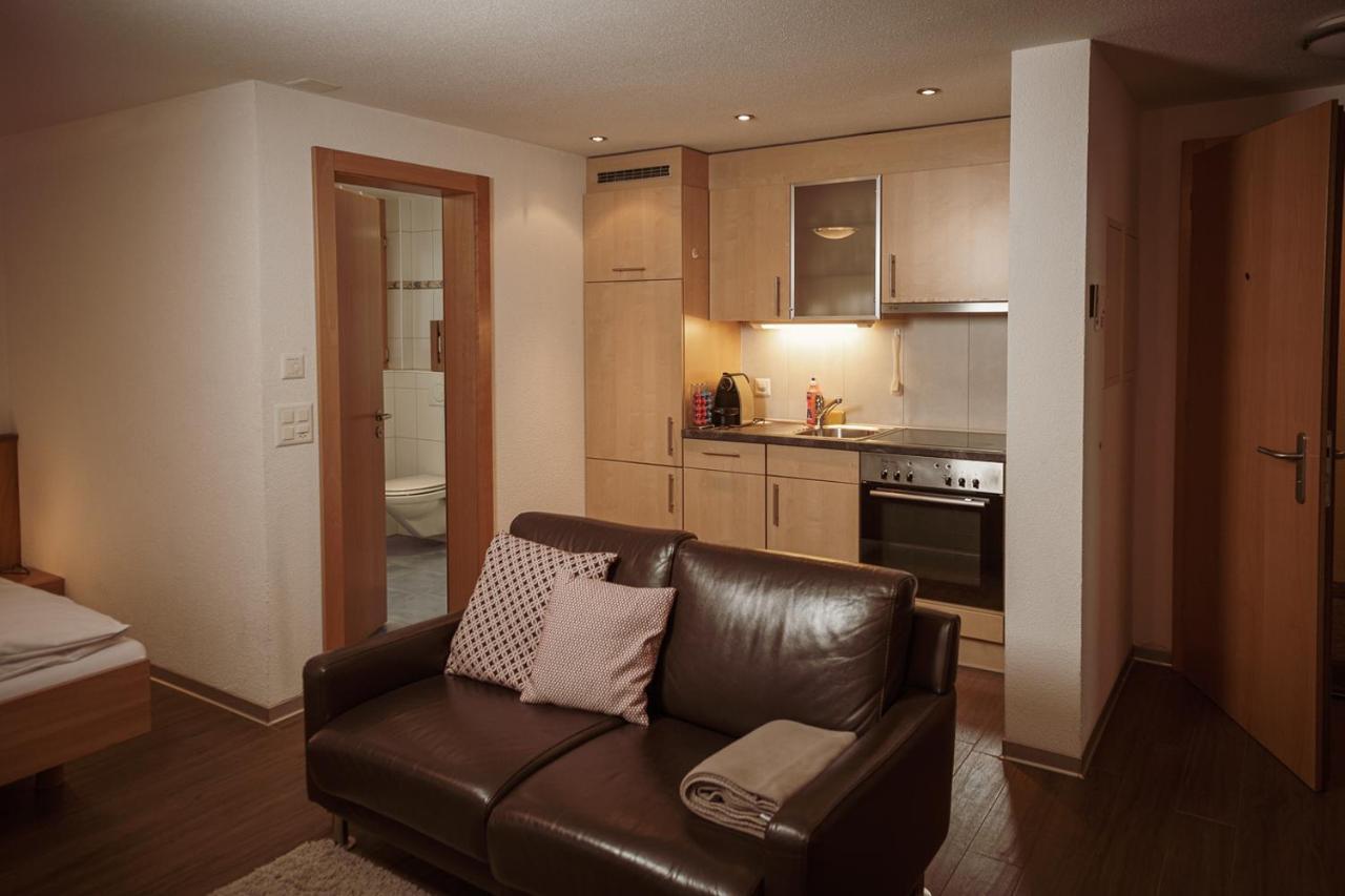 Haus Mischabel Apartment เซอร์แมท ภายนอก รูปภาพ