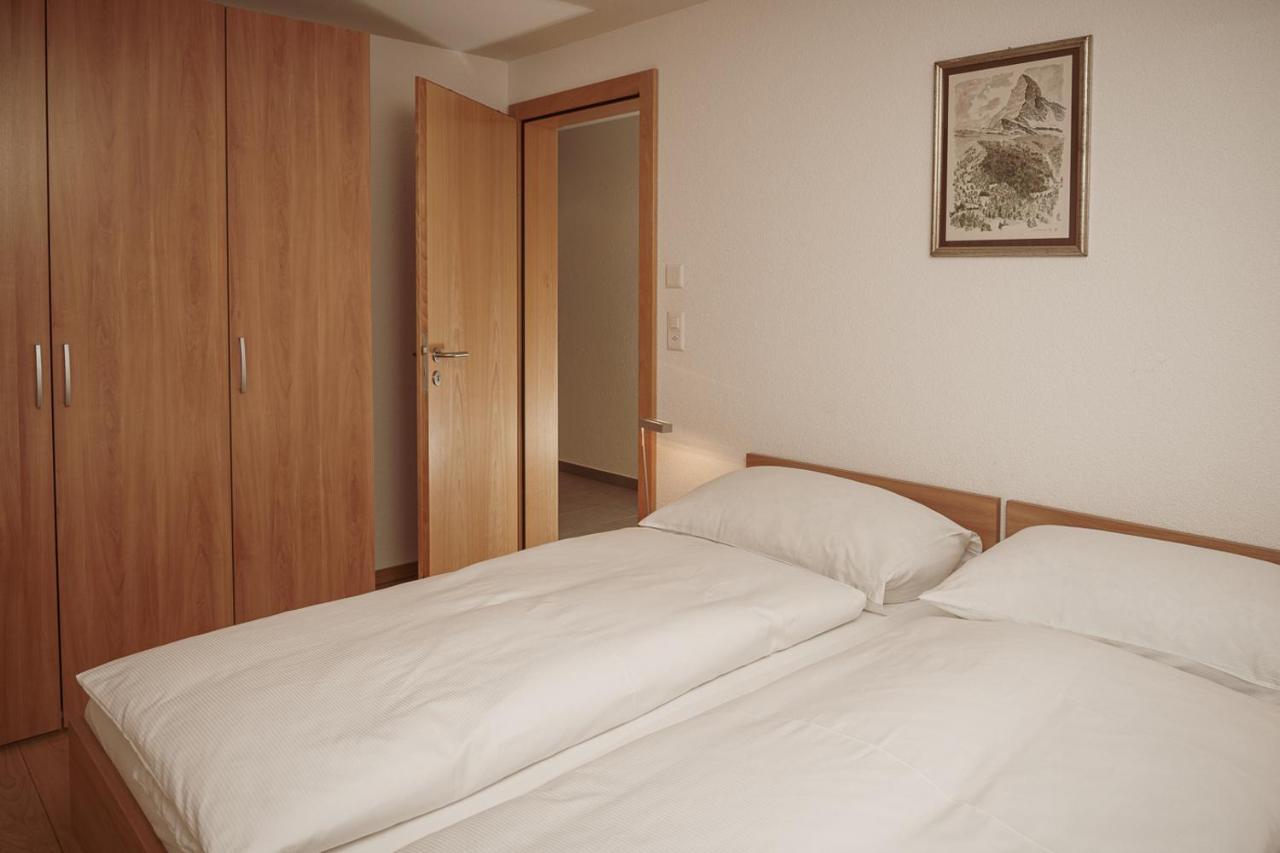 Haus Mischabel Apartment เซอร์แมท ภายนอก รูปภาพ