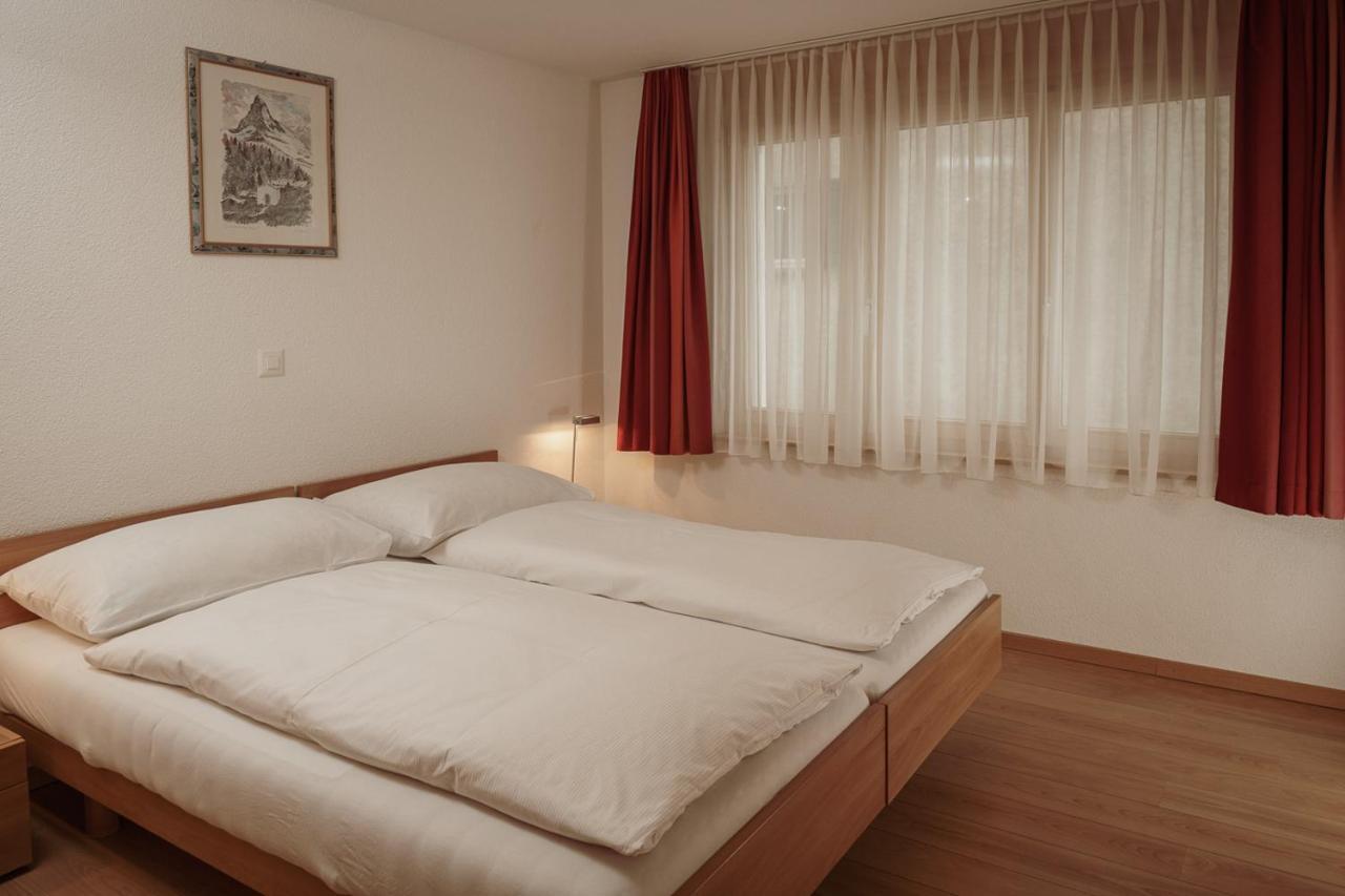 Haus Mischabel Apartment เซอร์แมท ภายนอก รูปภาพ