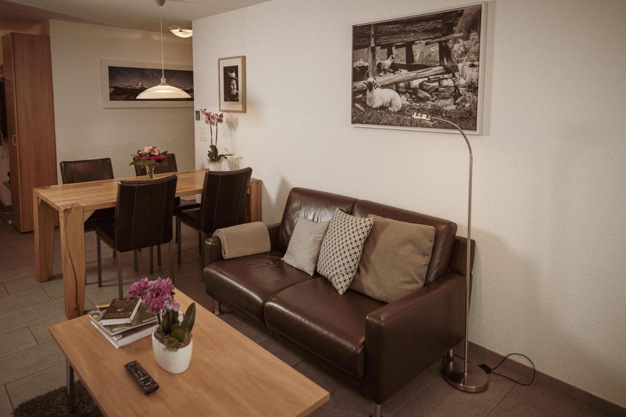Haus Mischabel Apartment เซอร์แมท ภายนอก รูปภาพ